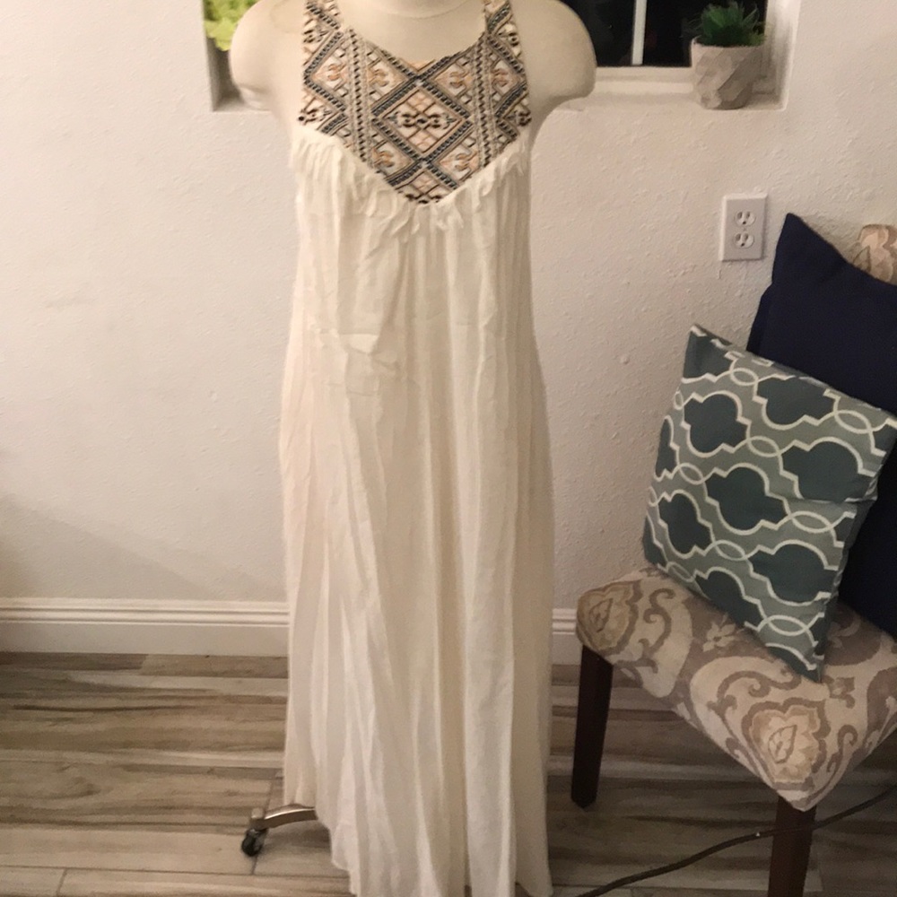 Dress - Picture 2 of 6